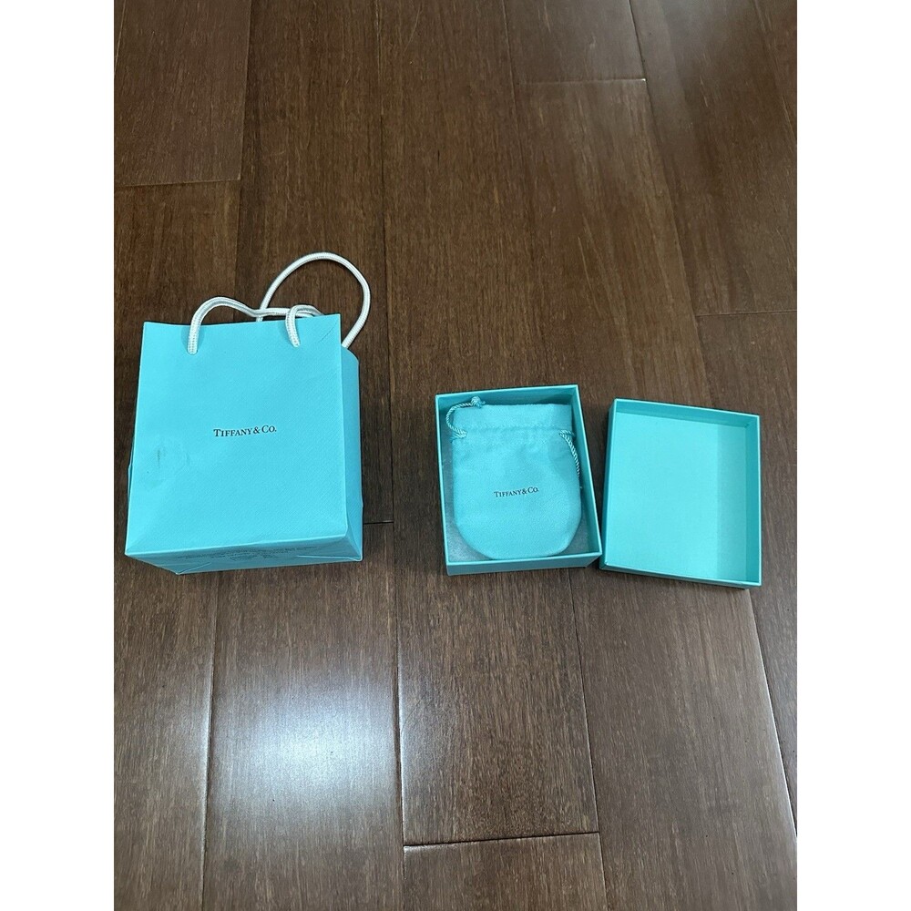 Tiffany & Co. Empty Packaging Blue Gift Box, Pouch, Shopping Bag